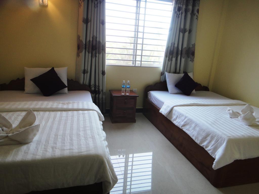 Khemra I Guesthouse Kampot Oda fotoğraf