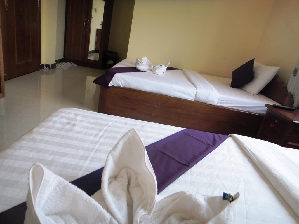 Khemra I Guesthouse Kampot Oda fotoğraf
