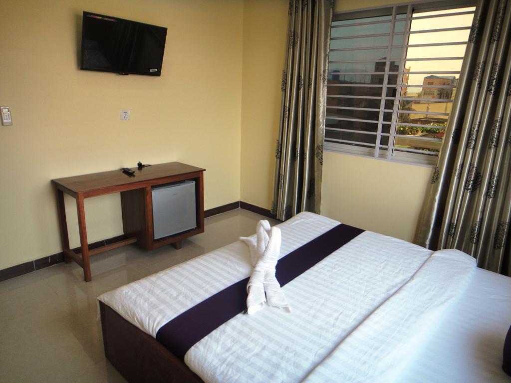 Khemra I Guesthouse Kampot Oda fotoğraf